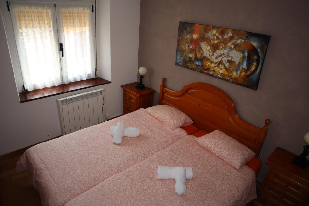 Casa Rural Cares Santa Maria de Valdeon Екстер'єр фото