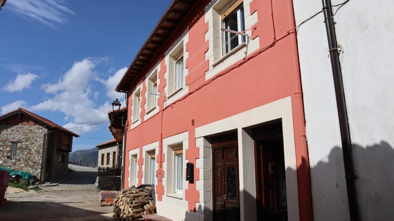 Casa Rural Cares Santa Maria de Valdeon Екстер'єр фото